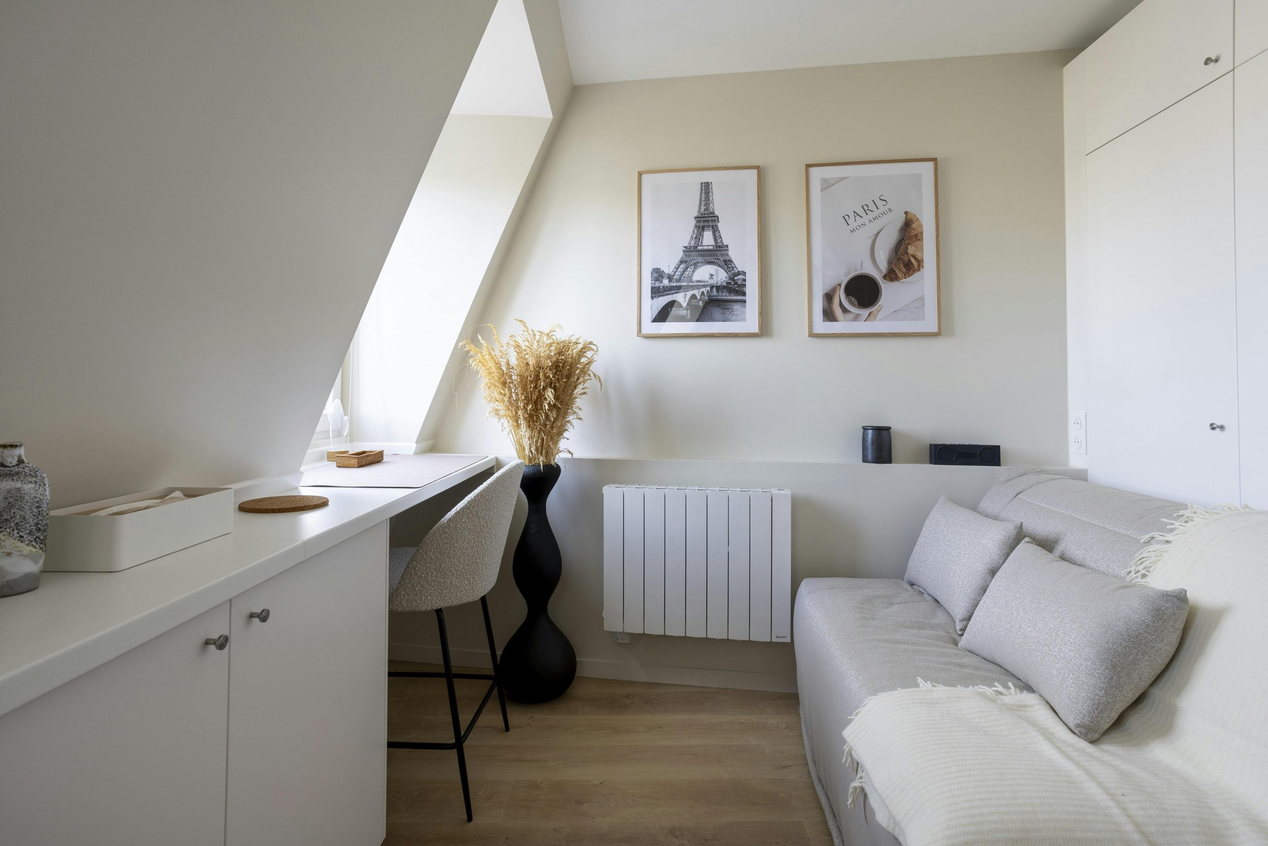 Aménagement intérieur à Paris 4ᵉ : astuces pour un espace optimisé et élégant découvrez nos solutions d’aménagement intérieur sur mesure à paris 4ᵉ : optimisation d’espace, design personnalisé et accompagnement professionnel pour valoriser votre intérieur.