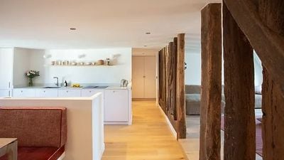 Artisan travaux à Paris 75004 : rénover votre appartement avec des experts locaux besoin d’un artisan pour vos travaux de rénovation à paris 75004 ? profitez d’un service professionnel et personnalisé pour la rénovation de votre appartement ou local dans le marais. devis gratuit et rapide.