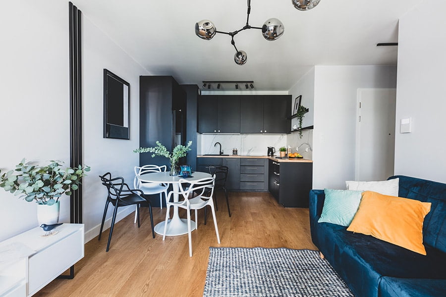 Rénovation d'entreprise à Paris 75004 : comment choisir le bon prestataire ? trouvez le meilleur prestataire pour vos travaux de rénovation à paris 75004. conseils, critères de choix et accompagnement pour réussir votre projet sereinement.