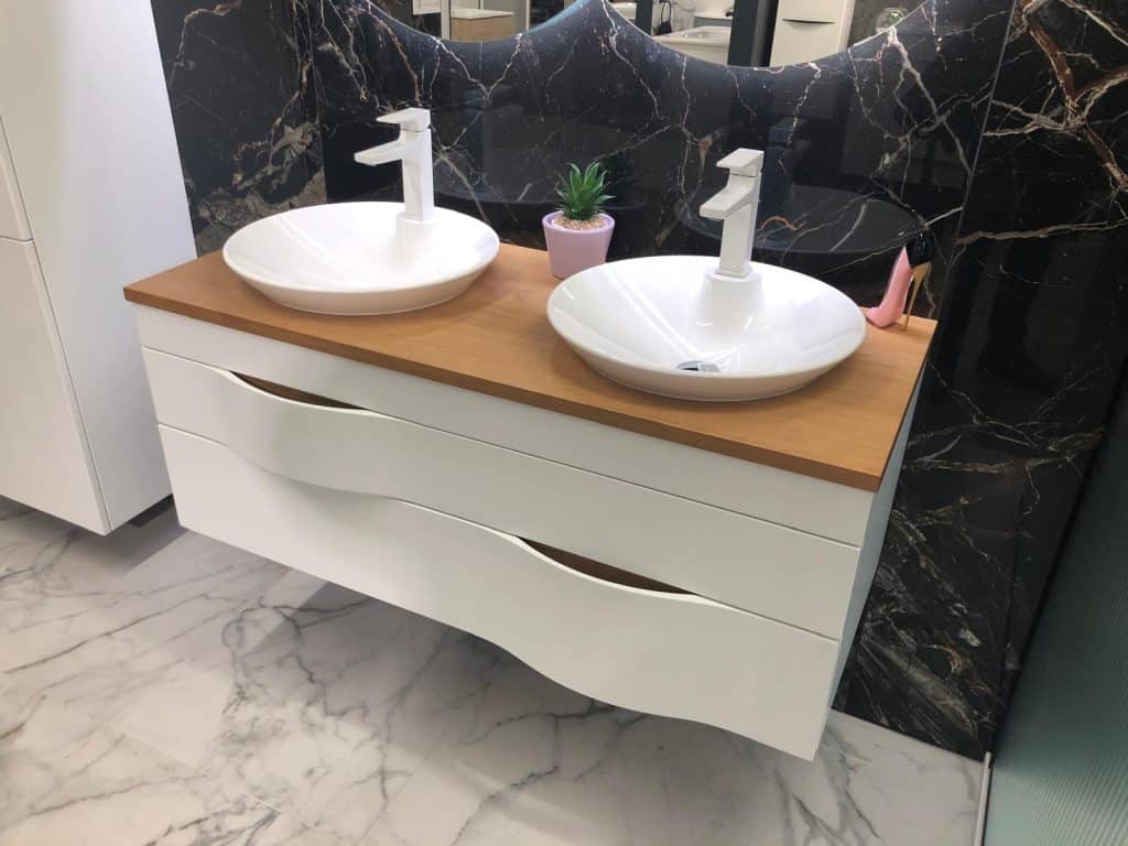 Partenaires pour la rénovation de salle de bain à Paris 75004 : qui choisir ? découvrez comment choisir les meilleurs partenaires pour la rénovation de votre salle de bain à paris 75004. conseils, critères essentiels et experts fiables pour garantir un projet réussi.