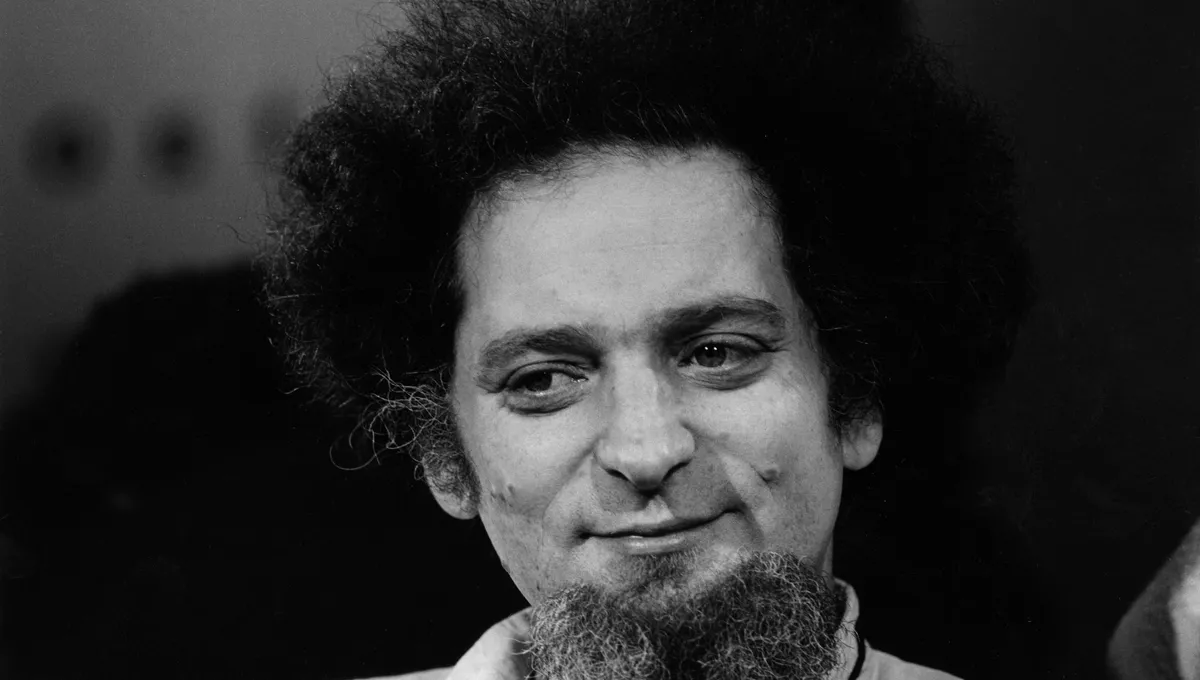 La disparition de Georges : un nouveau chapitre s'ouvre au Centre Pompidou découvrez les circonstances mystérieuses entourant la disparition de georges : retour sur les faits marquants, les pistes explorées par les enquêteurs et les témoignages clés dans cette affaire énigmatique.