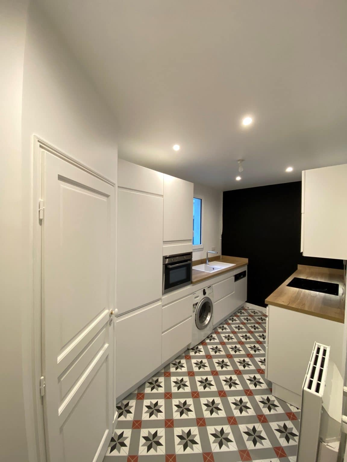 découvrez les meilleures entreprises de rénovation de cuisines à paris, offrant des services sur mesure pour transformer votre espace culinaire. obtenez des conseils d'experts et des devis gratuits pour réaliser la cuisine de vos rêves.