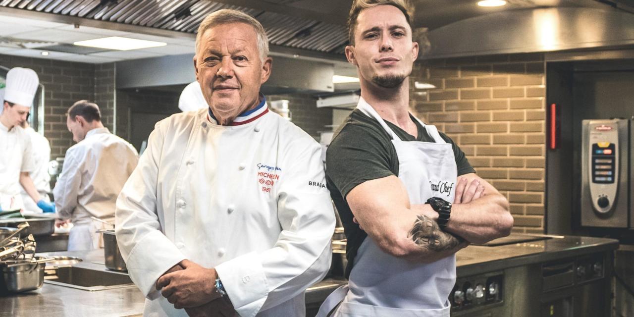 Le chef renommé Georges Blanc étoffe son village gastronomique avec de nouvelles ambitions découvrez l’univers exceptionnel de georges blanc et son village gastronomique, une destination incontournable pour les amateurs de haute cuisine et d’expériences culinaires uniques en france.