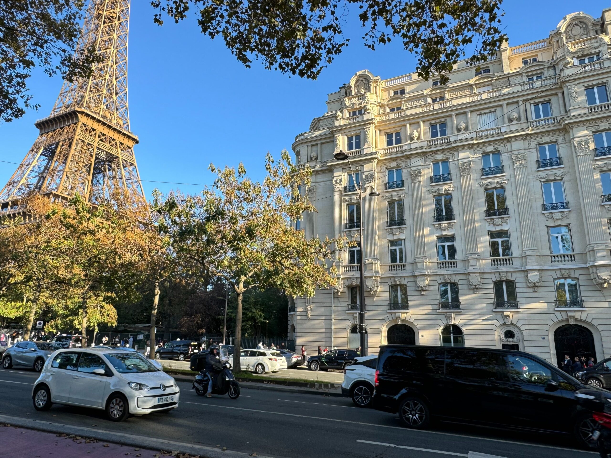 Le célèbre îlot Chirac à Paris se renoue avec son histoire : un nouveau propriétaire pour une vente record de 165 millions d'euros l'îlot chirac a été vendu pour 165 millions d'euros. découvrez les détails de cette transaction immobilière exceptionnelle et les enjeux liés à cette vente.