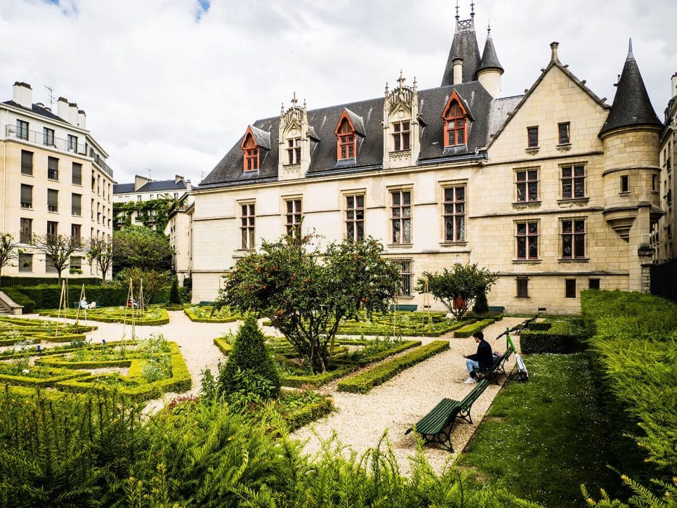 Rénovation de jardins à Paris : Les artisans à connaître découvrez les meilleurs artisans de jardins à paris : conception, aménagement et entretien d’espaces verts réalisés par des experts passionnés pour sublimer votre extérieur.