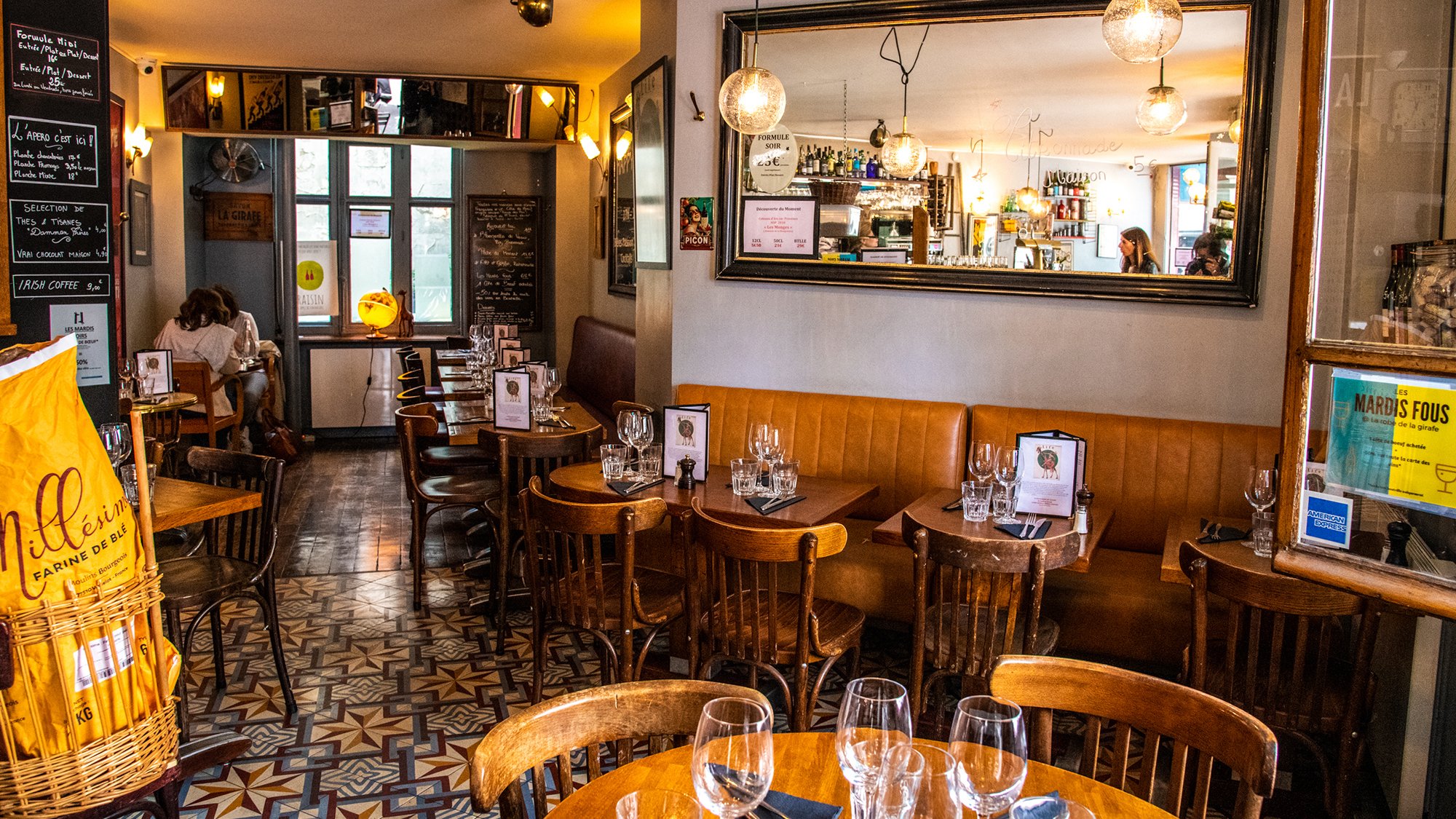 rénovation cuisine paris les mieux notés découvrez les meilleures cuisines à paris : adresses incontournables, restaurants typiques et saveurs uniques pour vivre une expérience culinaire inoubliable dans la capitale française.