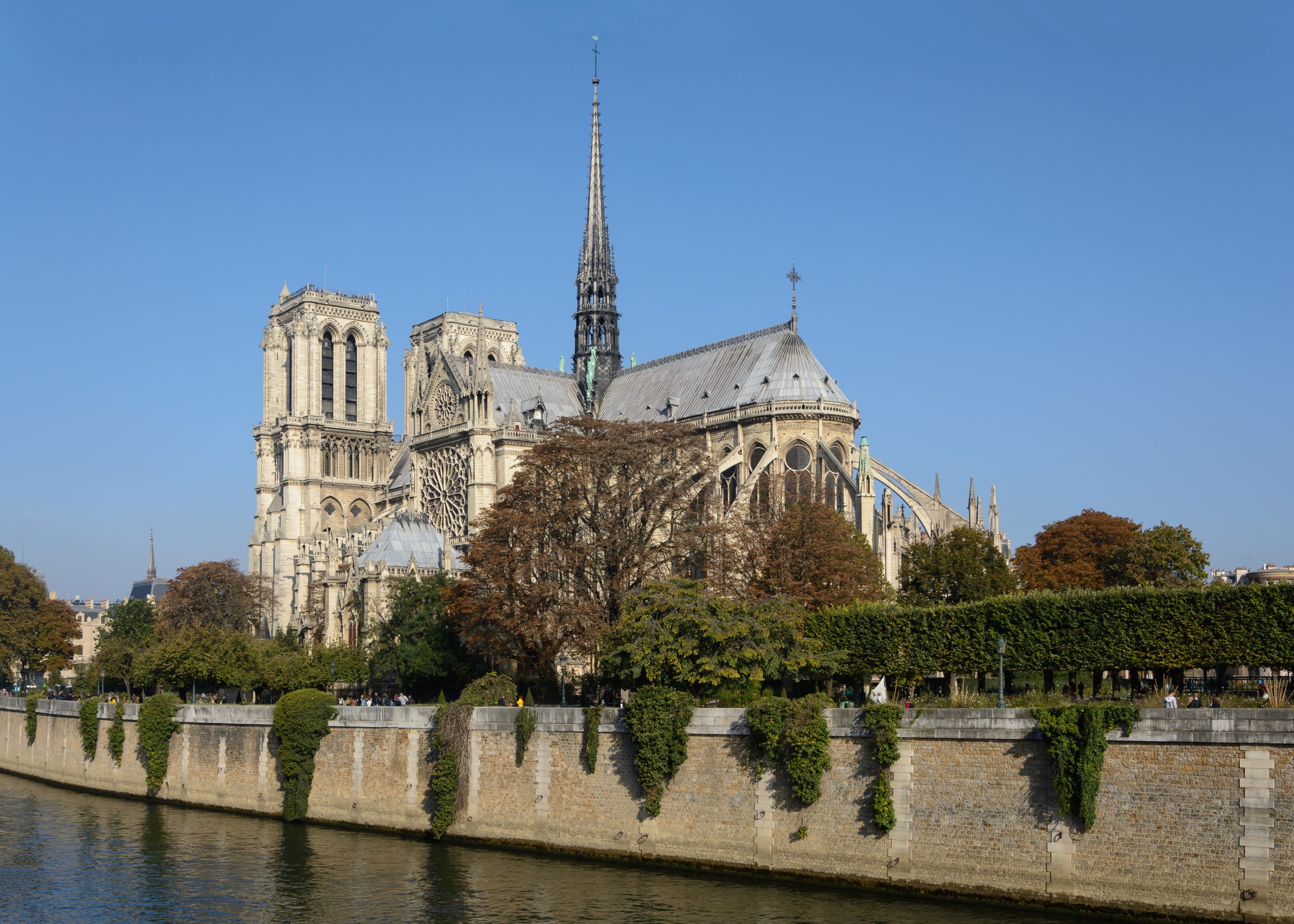 d&eacute;couvrez les normes &eacute;lectriques en vigueur dans le 4ᵉ arrondissement. informez-vous sur les r&eacute;glementations et standards &agrave; respecter pour garantir la s&eacute;curit&eacute; et la conformit&eacute; de vos installations &eacute;lectriques.