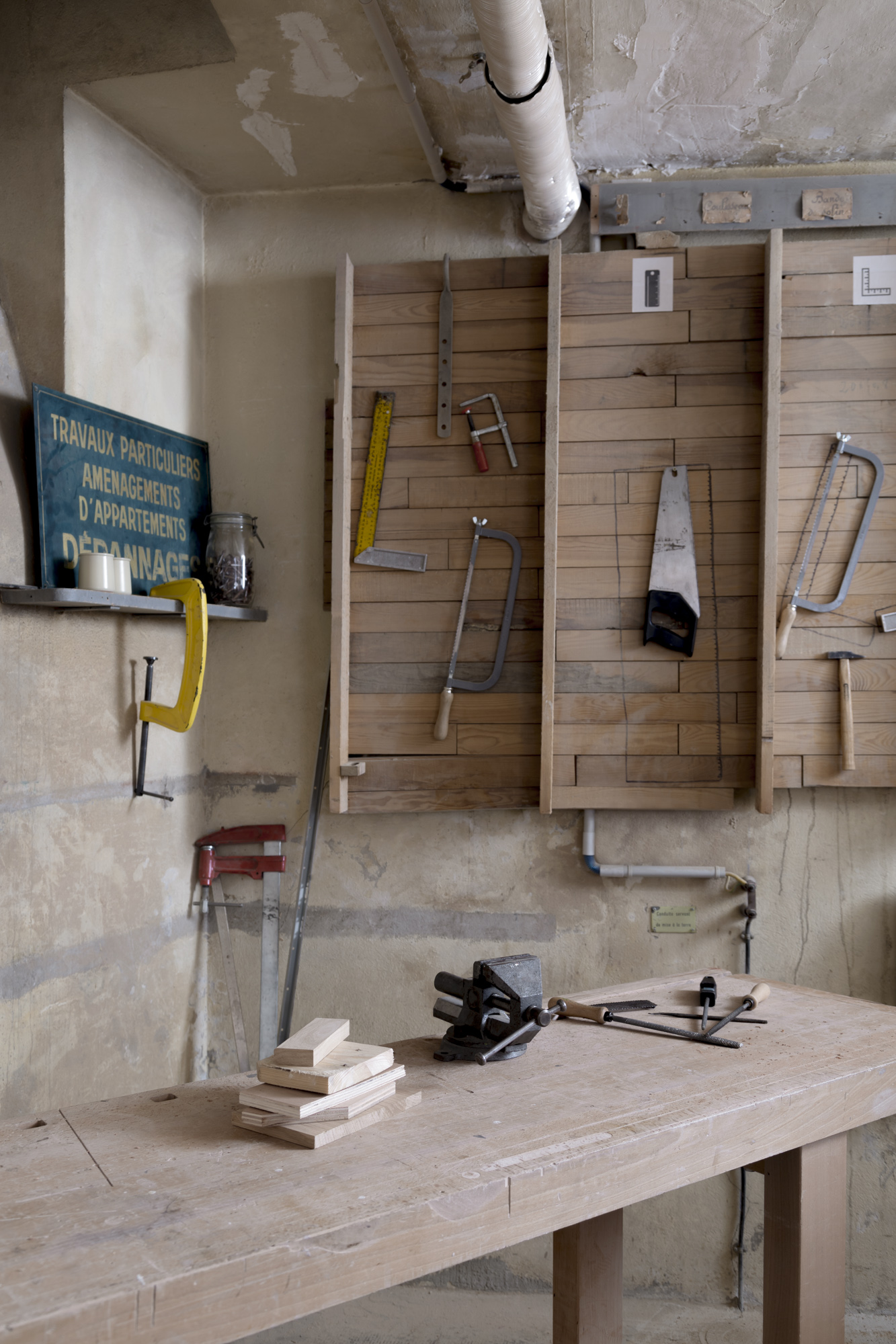 Les outils indispensables pour un artisan rénovation à Paris découvrez les meilleurs outils pour l'artisanat et la rénovation à paris : conseils, sélections d'équipements professionnels et adresses incontournables pour réussir tous vos projets de rénovation.