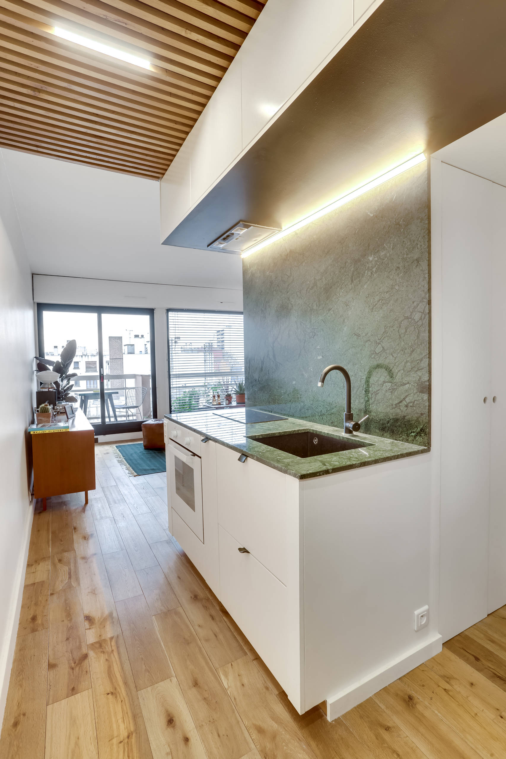 prix rénovation appartement 30m2 découvrez le coût détaillé d’une rénovation de 30m2 : prix moyens, facteurs influents et conseils pour optimiser votre budget. idéal pour bien préparer votre projet de rénovation !