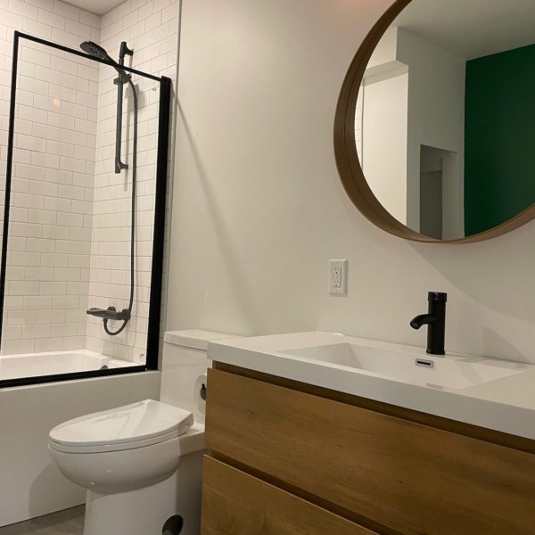 rénovation salle de bain : prix à 75004 découvrez les tarifs pour la rénovation d'une salle de bain dans le 75004. obtenez des conseils personnalisés et des estimations précises pour transformer votre espace tout en respectant votre budget.