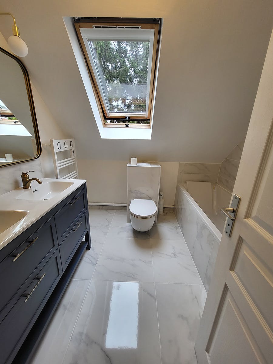 rénovation salle de bain : prix à Paris 4ᵉ découvrez les prix de rénovation pour votre salle de bain dans le 4ᵉ arrondissement de paris. obtenez des conseils, des estimations et transformez votre espace avec un budget adapté à vos besoins.