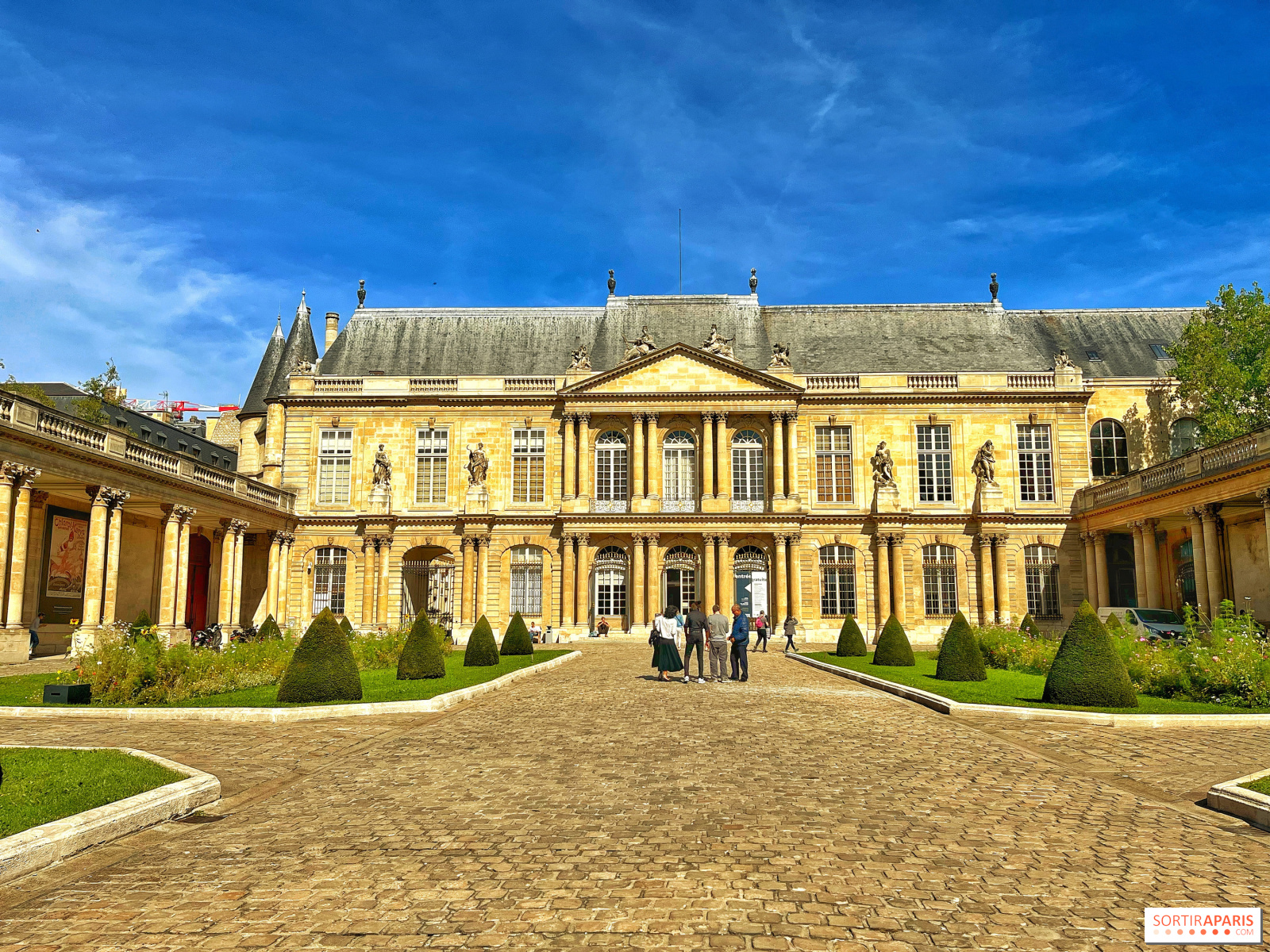 entreprise spécialisée en travaux de rénovation 4ᵉ arrondissement découvrez notre expertise en rénovation dans le 4ᵉ arrondissement de paris. transformez votre espace avec nos solutions sur mesure pour un intérieur moderne et chaleureux. contactez-nous pour un devis personnalisé.