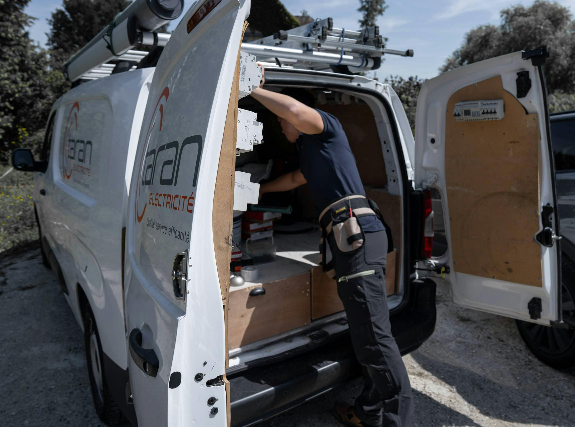 entreprise spécialisée en rénovation complète 4ᵉ arrondissement découvrez nos services de rénovation dans le 4ᵉ arrondissement, alliant expertise et créativité pour transformer votre espace de vie. profitez d