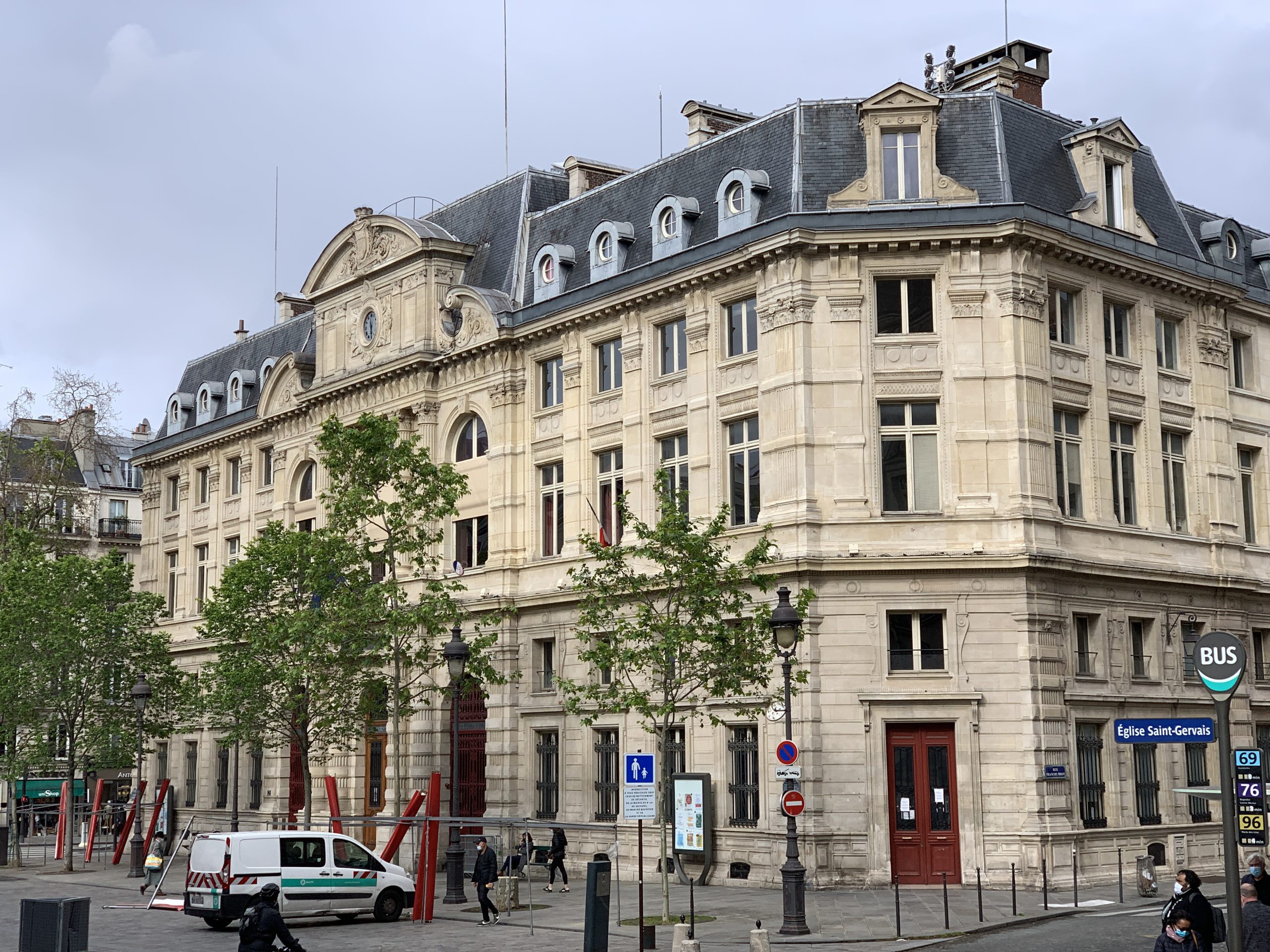 entreprise spécialisée en rénovation complète 4ᵉ arrondissement découvrez notre service de rénovation dans le 4ᵉ arrondissement. que ce soit pour rénover votre appartement ou votre maison, notre équipe d'experts vous accompagne à chaque étape pour transformer votre espace de vie en un lieu moderne et fonctionnel. contactez-nous pour un devis personnalisé.