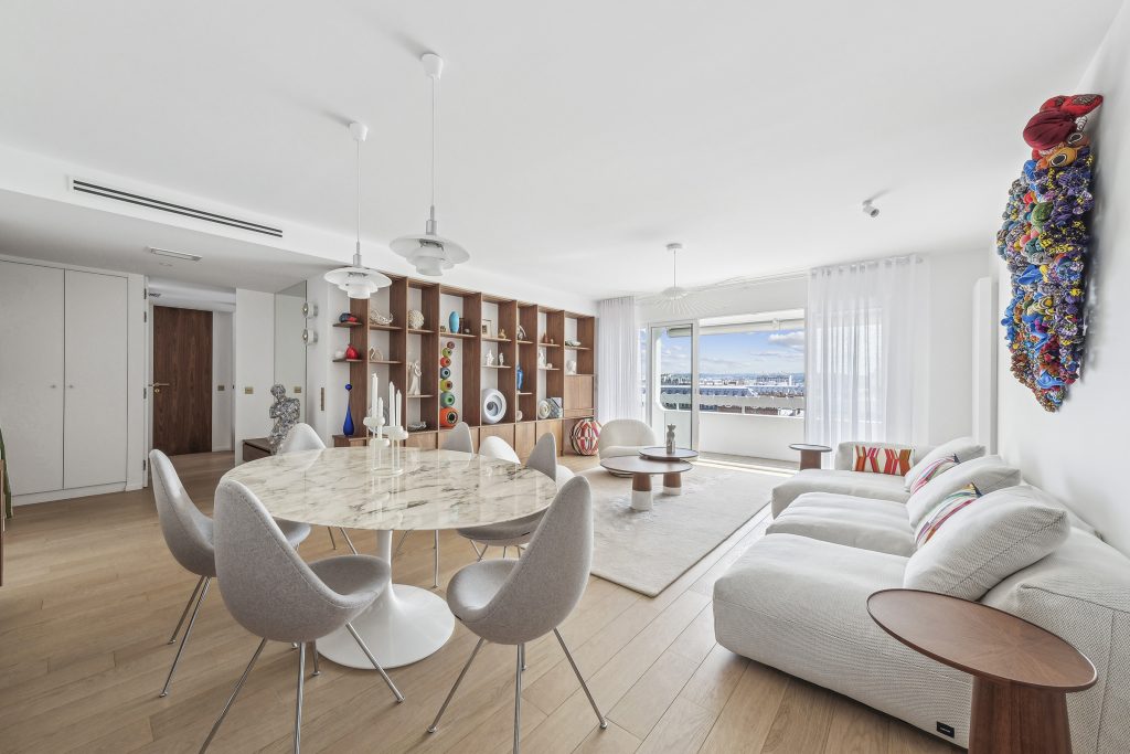 Architecte d'intérieur : comment réussir la rénovation de son appartement en 2025 ? découvrez nos conseils et astuces pour réussir la rénovation de votre appartement en 2025. inspirez-vous des tendances et solutions modernes afin de transformer votre espace de vie selon vos envies et votre budget.