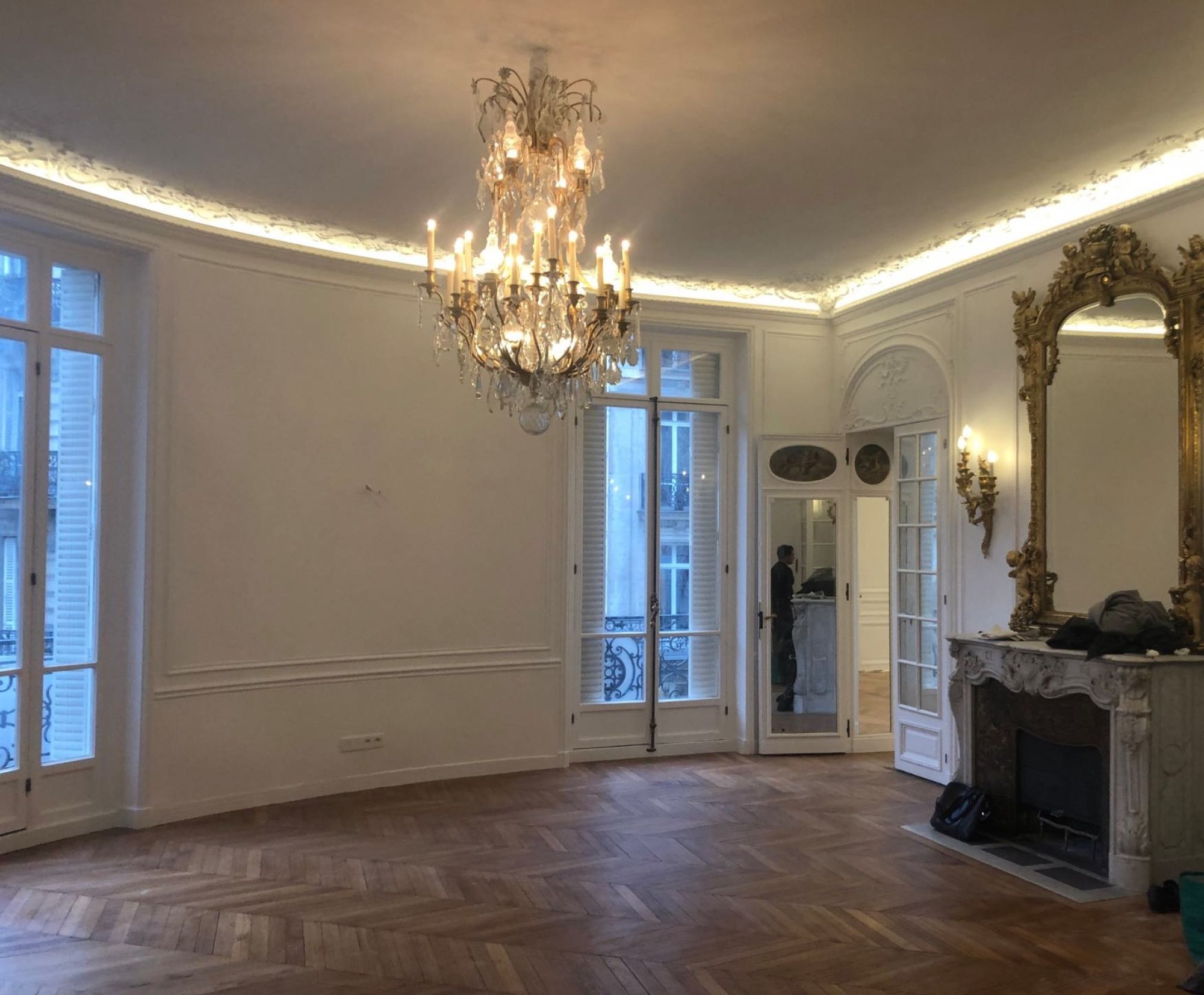 Comment faire pour renover un appartement ? découvrez nos conseils et astuces pour réussir la rénovation de votre appartement : idées de décoration, travaux, budget et solutions pour optimiser votre espace, quelle que soit la superficie.