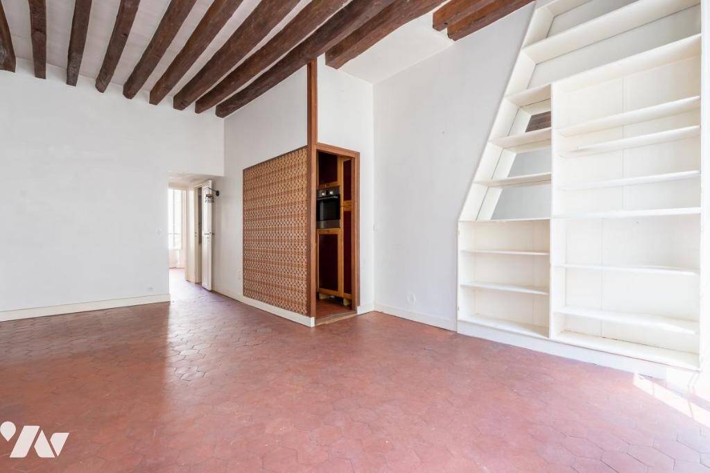 Transformez votre appartement à Paris 75004 : Découvrez nos artisans rénovation ! confiez la rénovation de votre appartement dans le 75004 à des professionnels qualifiés. conseils, devis gratuit et accompagnement sur mesure pour transformer votre bien à paris centre.