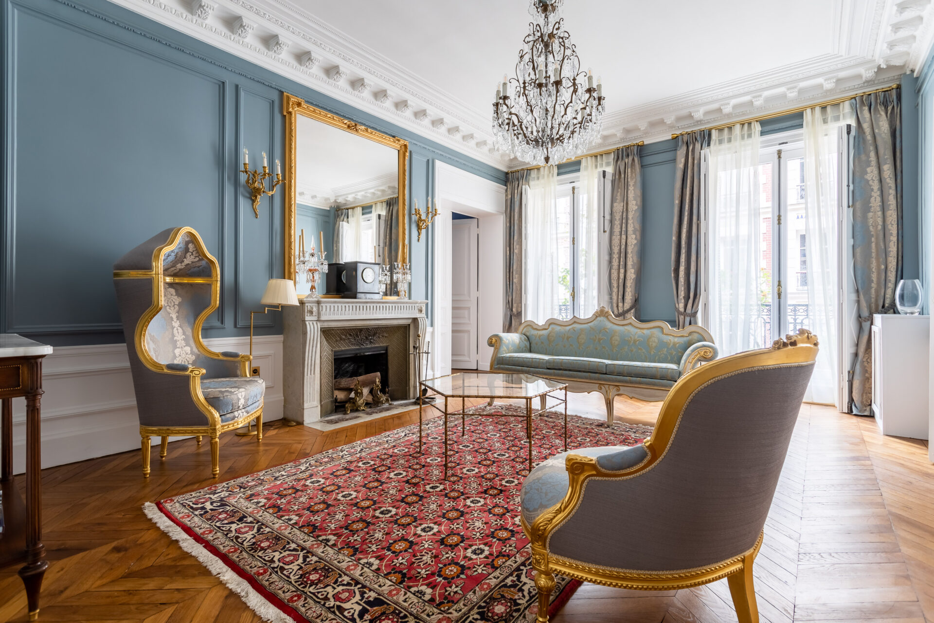 Rénover son appartement haussmannien à Paris 75004 : conseils confiez la rénovation de votre appartement haussmannien à paris à des experts. modernisez votre intérieur tout en préservant le charme et l
