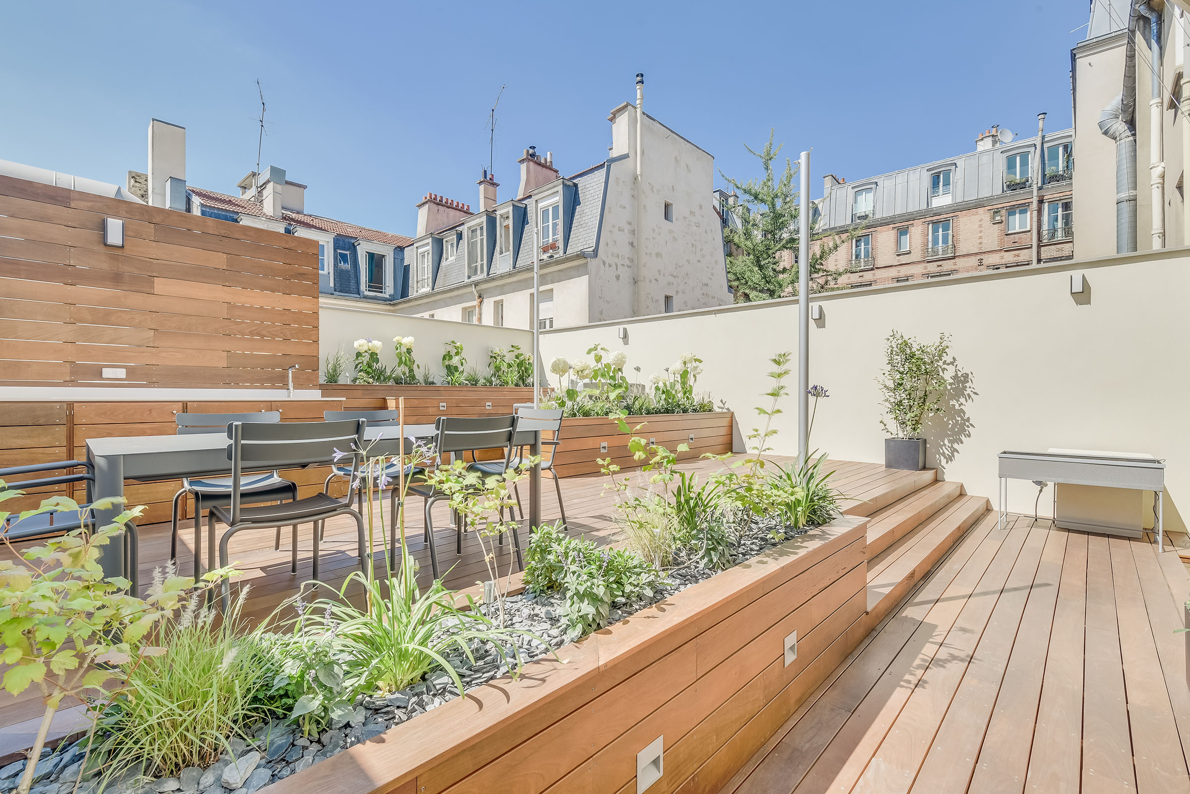 Rénovation d’appartement à Paris 4 : les erreurs à éviter découvrez les 4 erreurs à éviter lors de la rénovation de votre appartement à paris pour garantir un projet réussi et sans tracas. apprenez à optimiser votre espace tout en respectant votre budget.