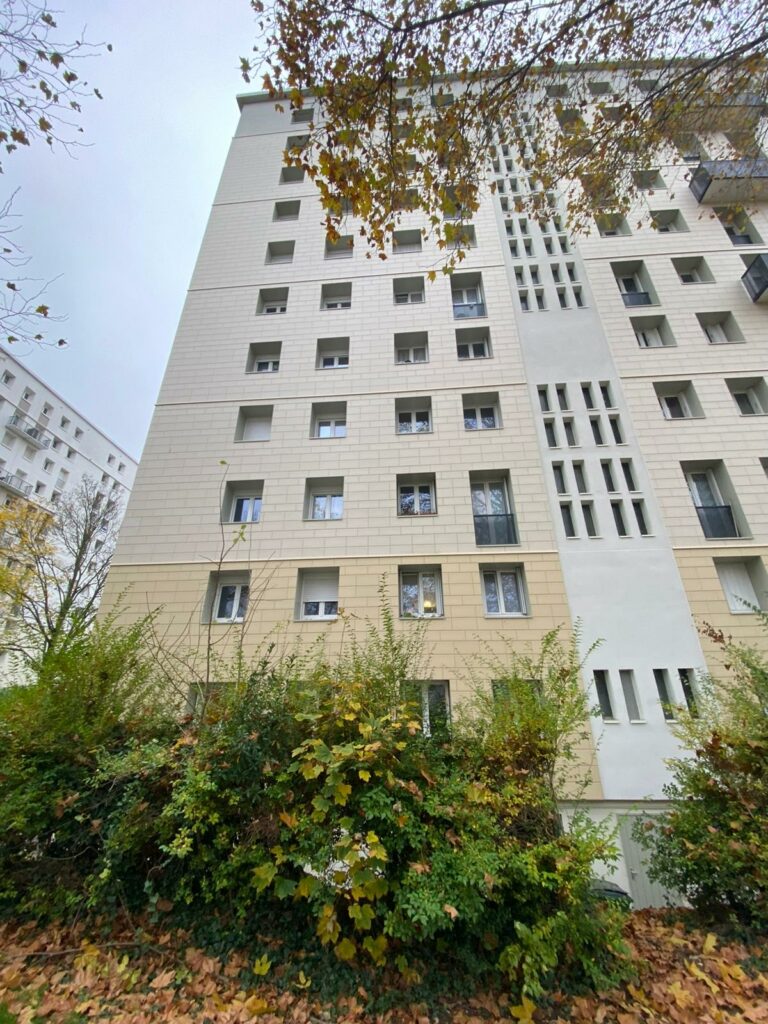 Entreprise experte en rénovation de bâtiment à Châtillon : conseils et accompagnement confiez vos travaux de rénovation de bâtiment à châtillon à une équipe d’experts. conseils personnalisés, devis gratuit et réalisations de qualité pour tous vos projets immobiliers.