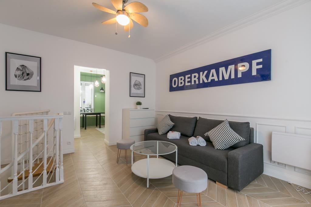 découvrez notre service de rénovation clé en main à paris 75004, offrant des solutions sur-mesure pour transformer votre espace de vie. profitez d'une expertise professionnelle, d'un accompagnement personnalisé et d'un résultat à la hauteur de vos attentes.