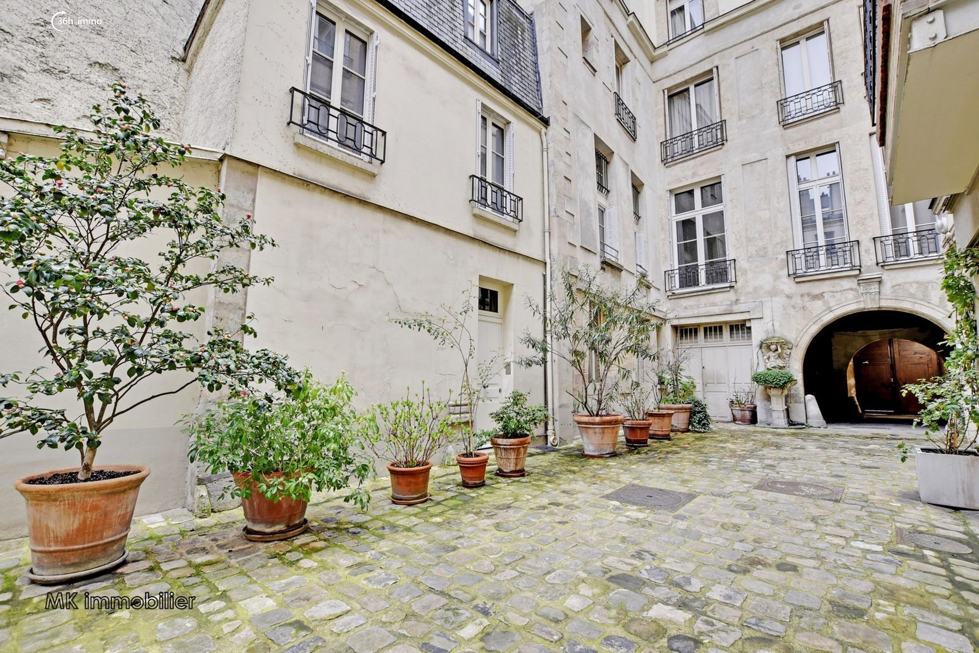 rénovation et construction Paris 75004 découvrez nos services de rénovation et de construction dans le 75004. transformez votre espace avec des solutions personnalisées qui allient esthétisme et fonctionnalité. contactez-nous pour un devis gratuit et réalisez vos projets en toute sérénité.