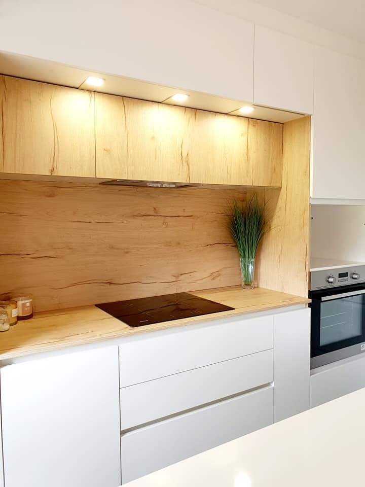 Comment rénover votre cuisine ? découvrez nos conseils et idées pour la rénovation de votre cuisine : modernisez votre espace avec des solutions pratiques, des matériaux tendance et des astuces d’aménagement sur mesure.