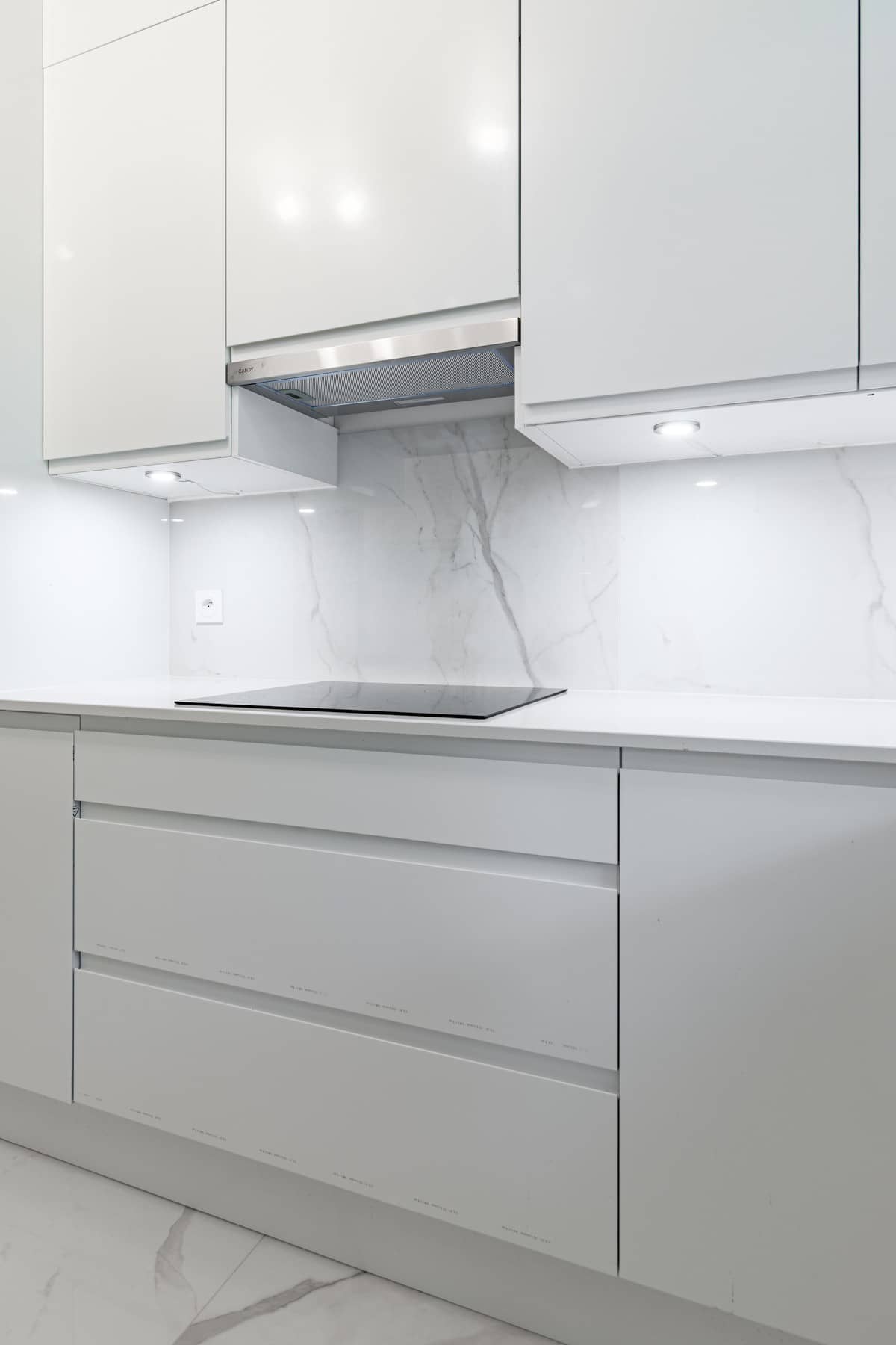 entreprise rénovation cuisine paris confiez la rénovation de votre cuisine à paris à des experts ! modernisation, aménagement sur mesure et conseils personnalisés. obtenez un devis gratuit rapidement pour transformer votre espace culinaire.