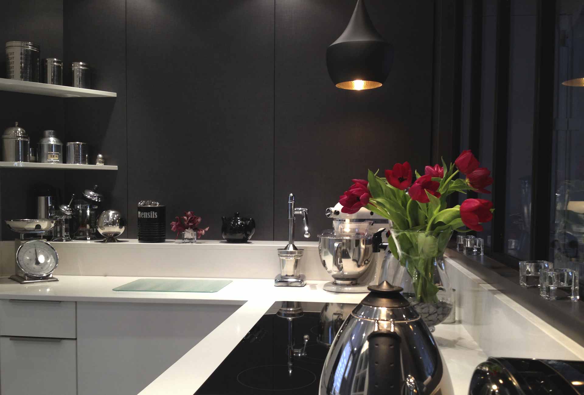 transformez votre espace culinaire avec notre service de r&eacute;novation de cuisine &agrave; paris 4. d&eacute;couvrez des designs modernes et fonctionnels, adapt&eacute;s &agrave; vos besoins, pour cr&eacute;er la cuisine de vos r&ecirc;ves.