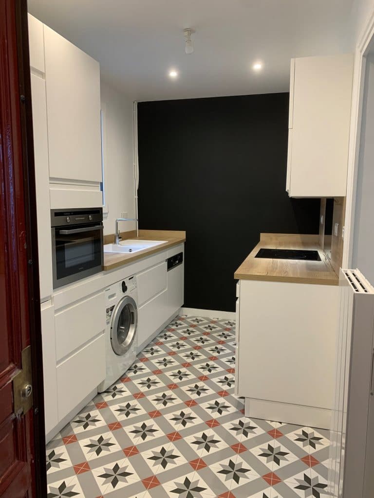 découvrez nos services de rénovation de cuisine à paris 4, alliant design moderne et fonctionnalité. transformez votre espace culinaire avec nos experts en aménagement et en décoration pour une cuisine qui vous ressemble.
