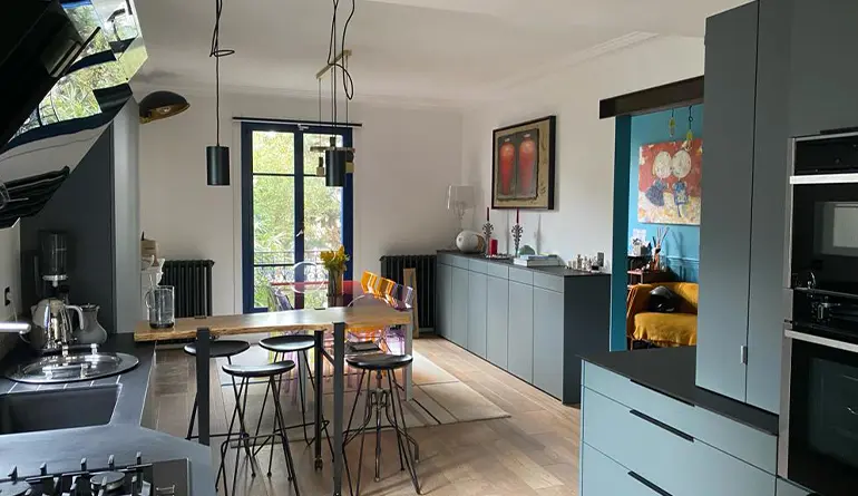 Idées créatives pour rénover votre cuisine à Paris découvrez nos services de rénovation de cuisine à paris pour transformer votre espace culinaire en un lieu moderne et fonctionnel. profitez d