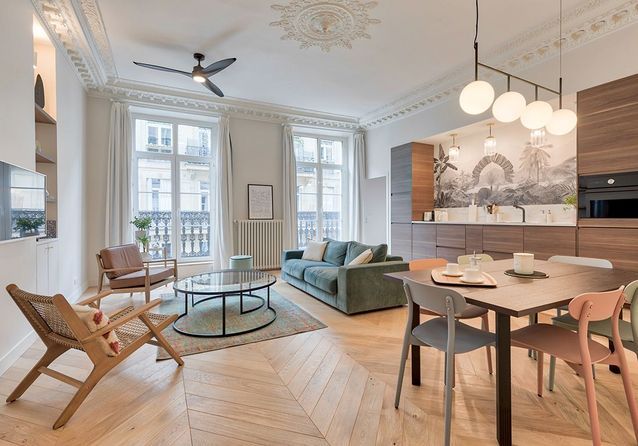 rénovation appartement ancien haut de gamme 4ᵉ arrondissement découvrez nos services de rénovation haut de gamme pour appartements anciens, alliant charme historique et modernité. transformez votre espace en un lieu élégant et fonctionnel, parfaitement adapté à vos besoins.