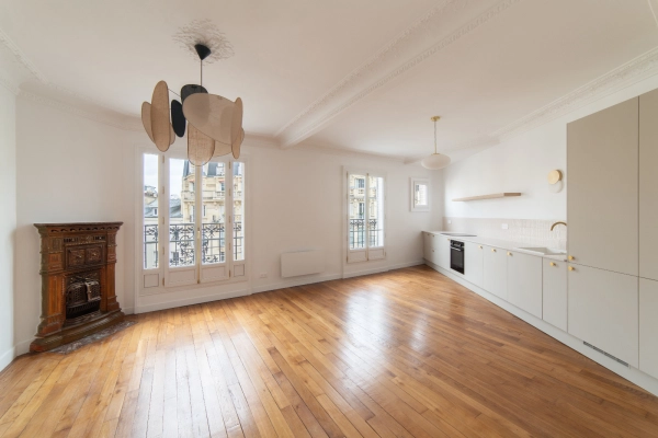 entreprise rénovation immobilière Paris 75004 découvrez nos services de rénovation immobilière à paris 75004. transformez votre espace de vie avec notre expertise en rénovation, alliant design moderne et savoir-faire traditionnel. contactez-nous pour un devis personnalisé et redonnez vie à votre propriété dès aujourd