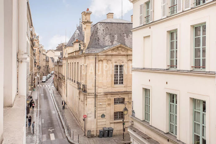 découvrez nos services de rénovation à paris 75004 pour transformer votre espace selon vos envies. qualité, expertise et créativité au rendez-vous !