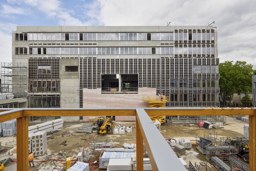 r&eacute;novation &agrave; paris 8e : appartements et bureaux, travaux sur mesure, finitions haut de gamme, d&eacute;lais respect&eacute;s. devis gratuit et accompagnement de a &agrave; z.