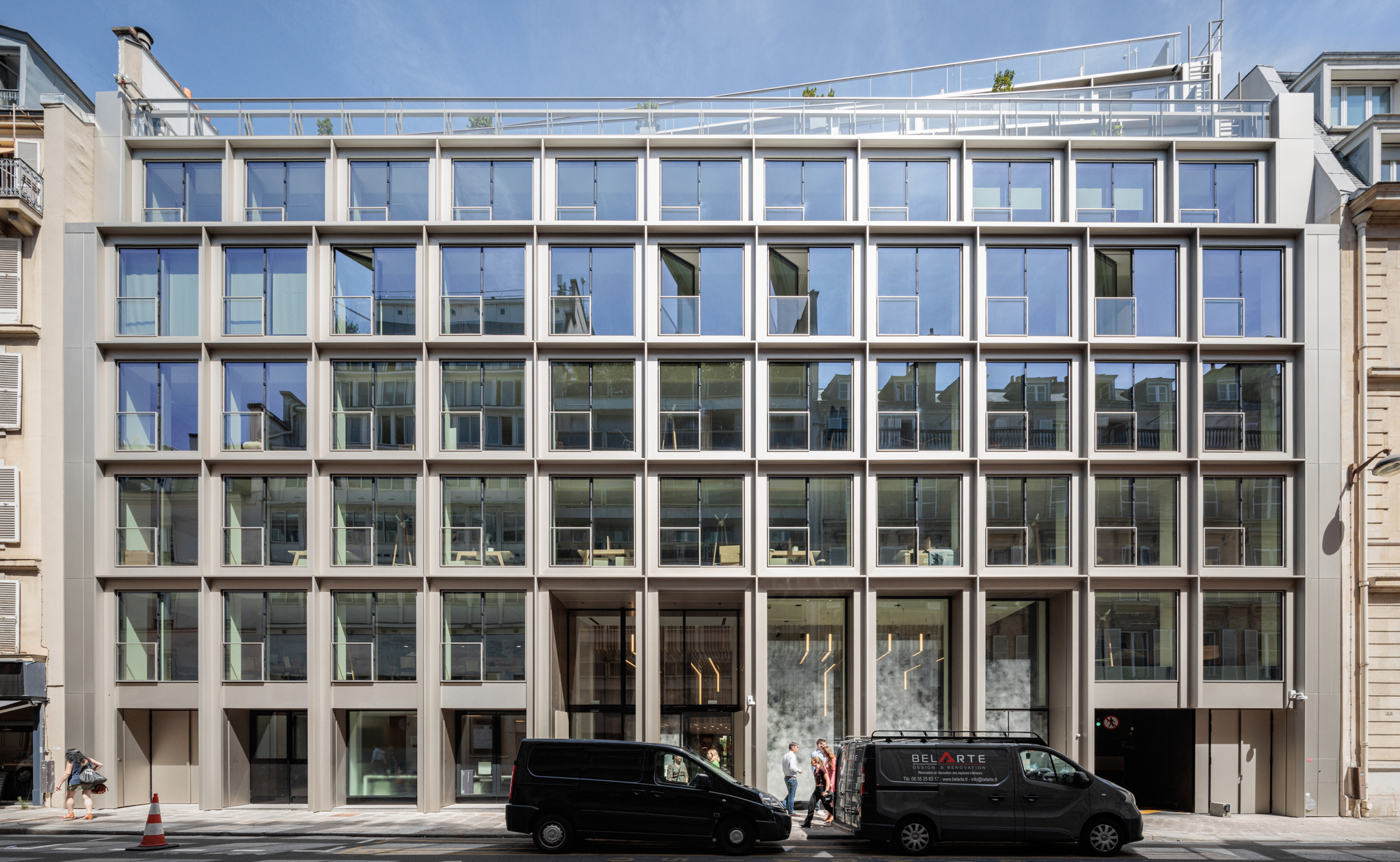 rénovation paris 8 : appartements, maisons et bureaux. artisans qualifiés, travaux sur mesure, délais respectés. devis gratuit et visite rapide, contactez-nous.