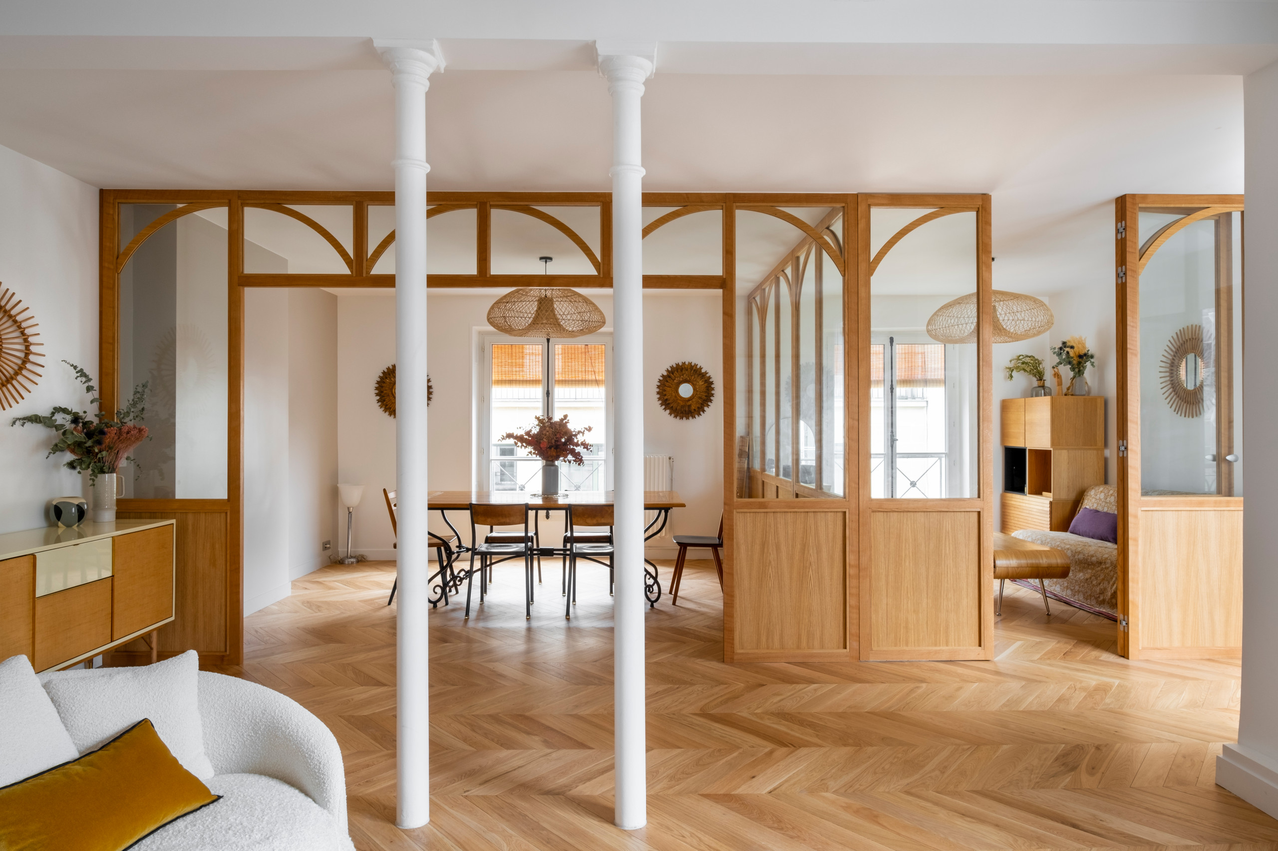 transformez votre studio au 4ᵉ &eacute;tage en un espace moderne et fonctionnel avec nos services de r&eacute;novation sur mesure. d&eacute;couvrez des id&eacute;es cr&eacute;atives et des solutions innovantes pour optimiser chaque m&egrave;tre carr&eacute; tout en respectant votre budget.