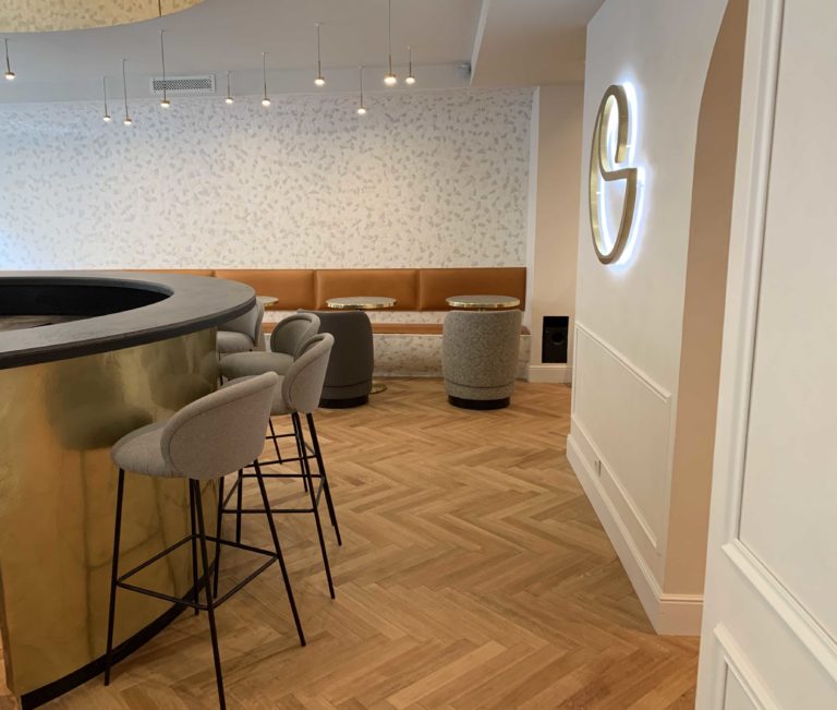 travaux et rénovations Paris 75004 découvrez nos services de rénovation à paris 75004, alliant expertise et créativité pour transformer votre espace de vie. que ce soit pour une rénovation complète ou des aménagements spécifiques, notre équipe est là pour réaliser vos projets selon vos envies.