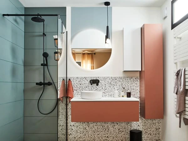 Comment rendre une salle de bain plus fonctionnelle à Paris 75004 ? découvrez comment aménager une salle de bain fonctionnelle à paris 75004 : conseils, solutions de rangement et idées pratiques pour optimiser l