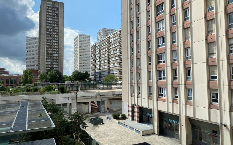 Comment intégrer la technologie dans la rénovation à Paris 75004 ? découvrez les dernières innovations technologiques dans le secteur de la rénovation à paris 75004. transformez votre espace avec des solutions modernes et durables qui allient esthétisme et fonctionnalité.