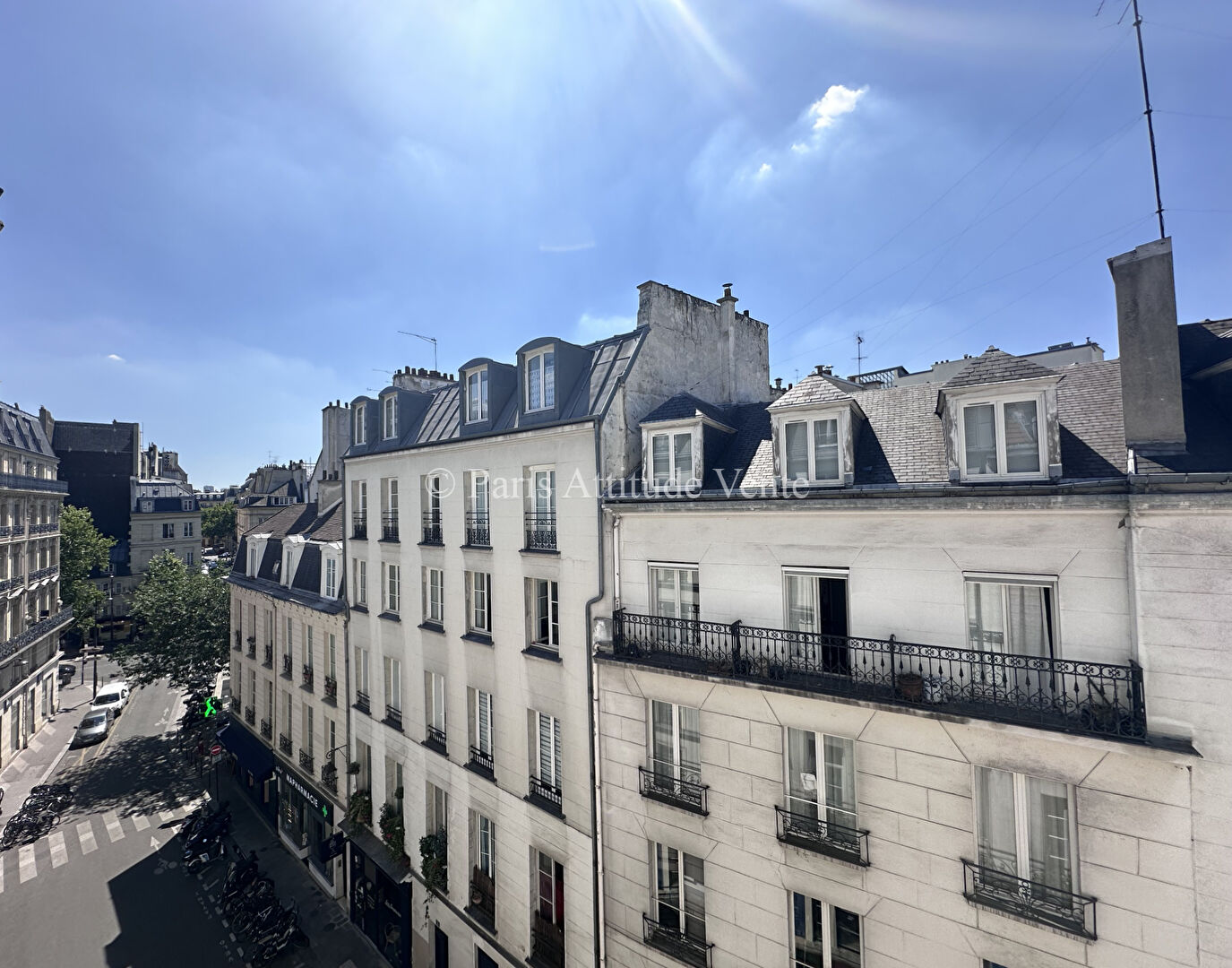 d&eacute;couvrez nos services de travaux pour votre appartement &agrave; paris 75004. que ce soit pour des r&eacute;novations, des am&eacute;nagements ou des am&eacute;liorations esth&eacute;tiques, notre &eacute;quipe d