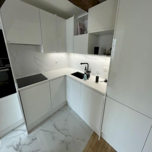 Travaux d’intérieur à Paris 75004 : Transformez votre espace en un lieu de vie unique ! confiez vos travaux d'intérieur à paris 75004 à des professionnels expérimentés. rénovation, aménagement, décoration : un service sur-mesure pour sublimer votre intérieur.
