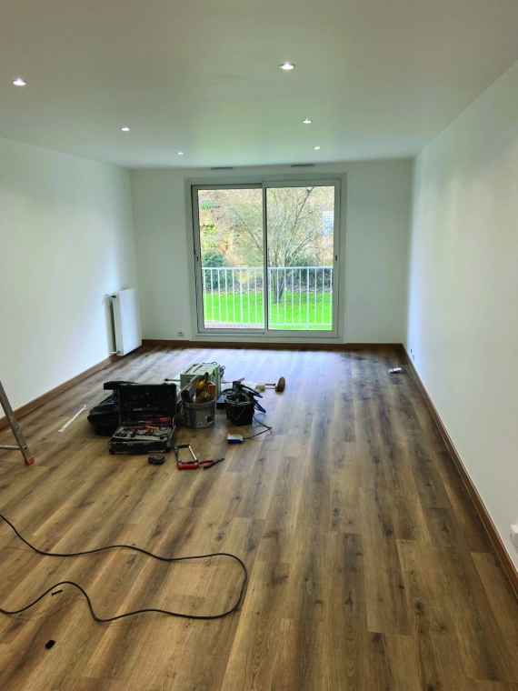 entreprise travaux intérieur Paris 75004 découvrez nos services de travaux d'intérieur à paris 75004. transformez votre espace de vie avec des rénovations sur mesure, un design moderne et une expertise locale. contactez-nous pour un devis gratuit!