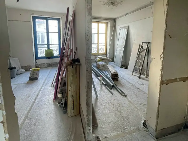 d&eacute;couvrez nos services de travaux int&eacute;rieurs &agrave; paris 75004. transformez votre espace de vie avec des r&eacute;novations de qualit&eacute;, incluant la peinture, la plomberie, et l