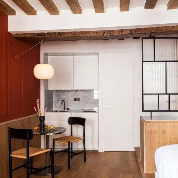 Comment agencer un studio de 30m2 ? découvrez nos conseils et idées d’agencement pour optimiser un studio de 30m2 : aménagement intelligent, solutions de rangement et décoration pour un espace fonctionnel et agréable à vivre.