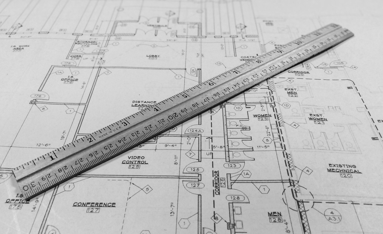 Pourquoi prendre un architecte DPLG ? découvrez les avantages de faire appel à un architecte dplg : expertise reconnue, accompagnement personnalisé, respect des normes et valorisation de votre projet immobilier.