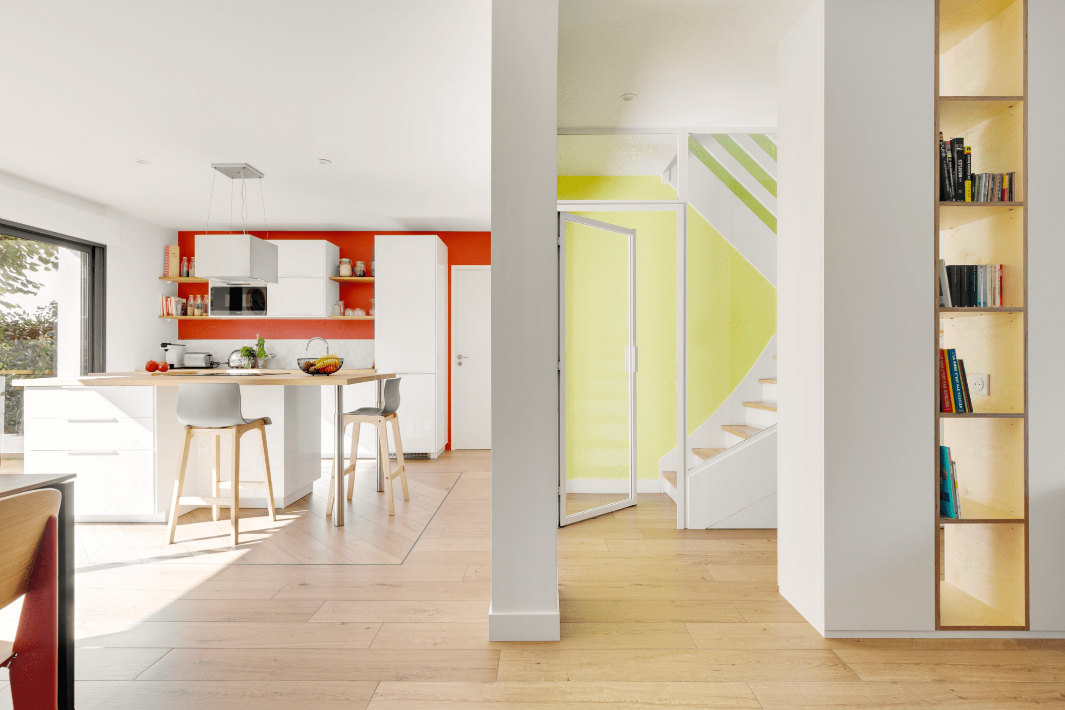 Prix rénovation maison 100m2 : combien prévoir pour votre budget en 2025 ? découvrez les estimations du coût de rénovation pour un appartement ou une maison de 100m2 en 2025. conseils, prix moyens, et astuces pour vos travaux de rénovation selon les dernières tendances du marché.