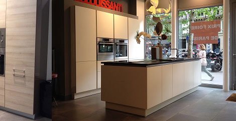 Rénovation de cuisine à Paris : obtenez votre devis en ligne pour des travaux sur-mesure obtenez rapidement un devis personnalisé pour la création ou la rénovation de votre cuisine à paris. comparez les offres des professionnels et réalisez votre projet au meilleur prix !