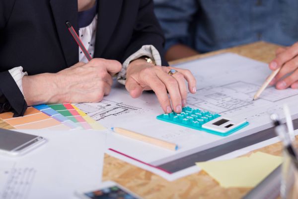 Comment estimer le coût de la rénovation d’une maison en 2025 ? obtenez une estimation précise du coût de rénovation en 2025 : facteurs à considérer, prix moyens au m², conseils pour maîtriser votre budget et réussir vos travaux en toute sérénité.