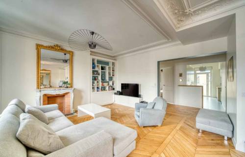 L'Essentiel des Travaux d'Appartement à Paris 75004 : Guide Complet pour Réussir votre Rénovation confiez la rénovation de votre appartement à paris 75004 à des professionnels expérimentés. devis gratuit, travaux de qualité, modernisation sur mesure et respect des délais. transformez votre espace au cœur de paris !